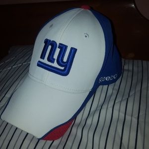 NY Giants Official NFL Curved Fitted Hat